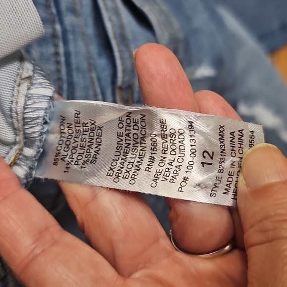 Democracy Jeans Size 12 - Picture 4 of 9